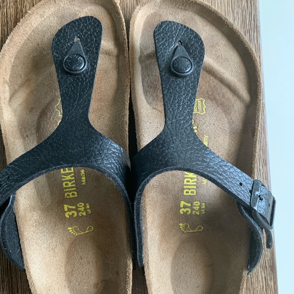 NWOT black Birkenstock’s.  Size 7 European size 37